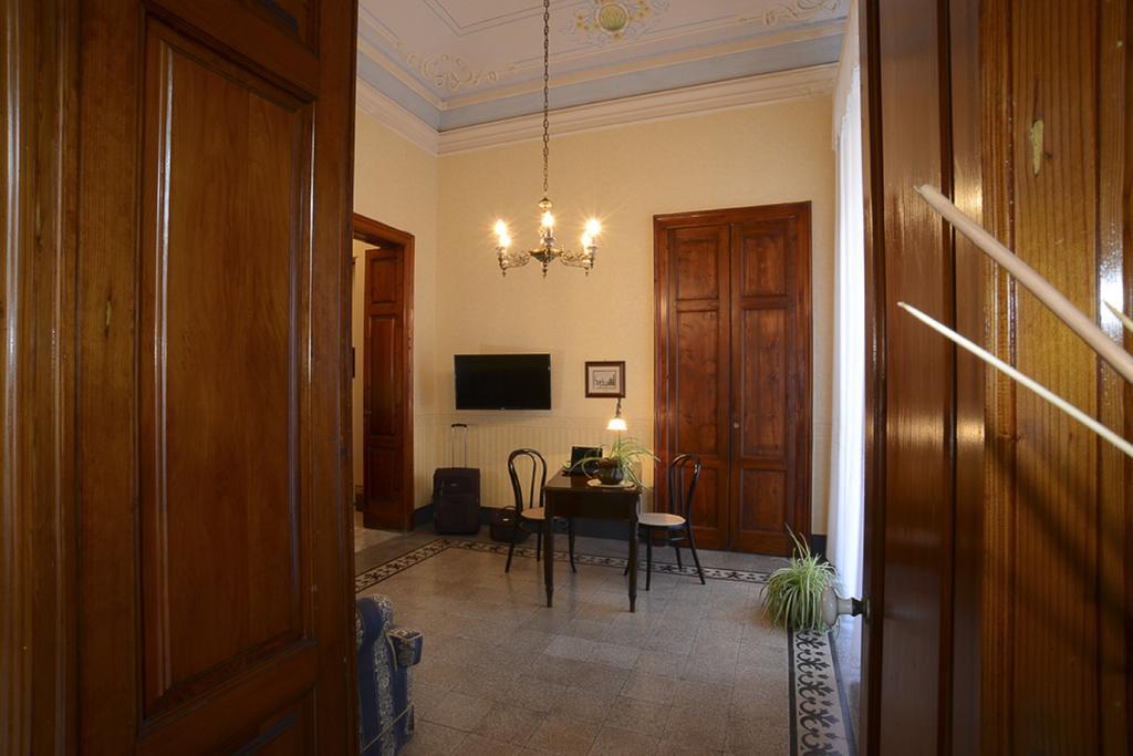 Suites In Sicily Acireale Εξωτερικό φωτογραφία